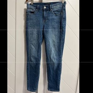 Size 6 lucky brand Ava jeans